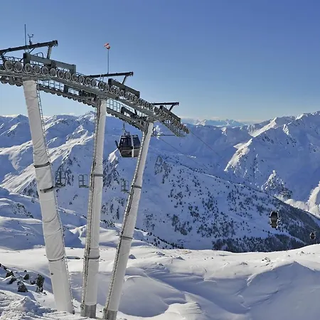 & Goldschmied Fuegenberg